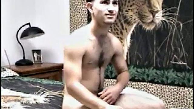 Straight Paulie Gets a BJ