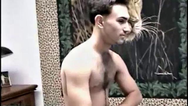 Straight Paulie Gets a BJ