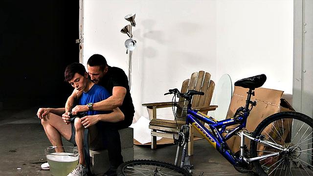 They Grow So Fast Chapter 1: Finding The Hole