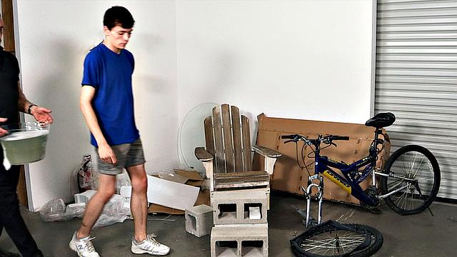 They Grow So Fast Chapter 1: Finding The Hole