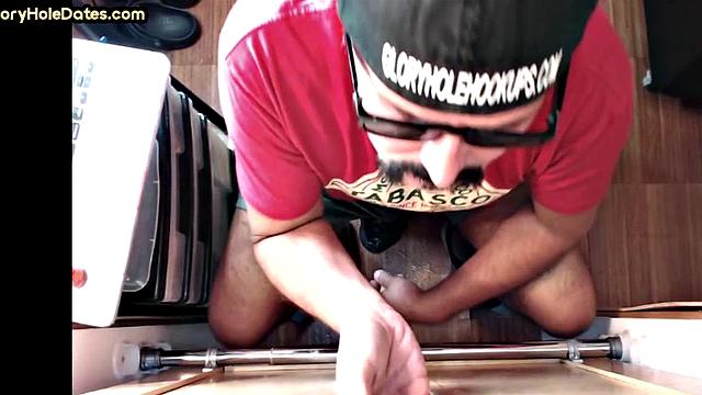 Gloryhole mature gay loves sucking while stroking