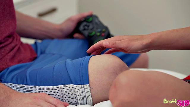 Step Sisters in School Uniform - S19:E7