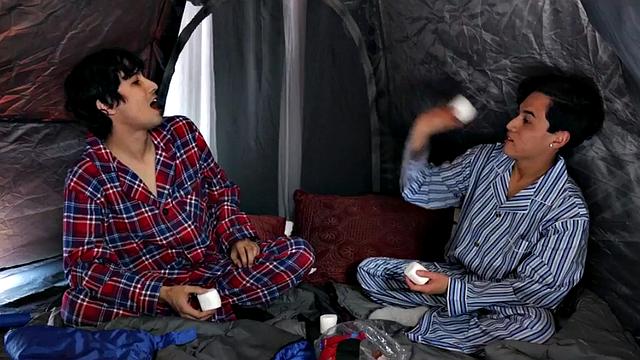 A tattooed MILF get her big tits spitroasted by a group of little guys in a wild threesome