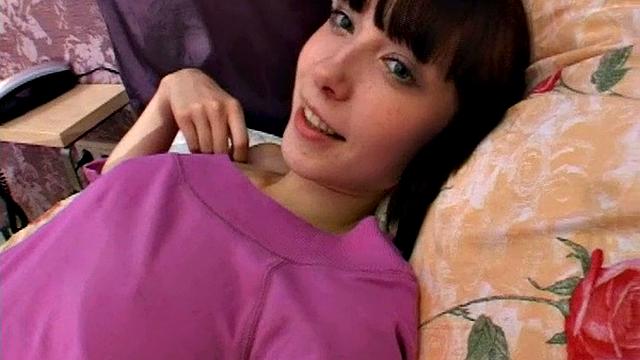 марина сосет сергею и получает сперму на жопу