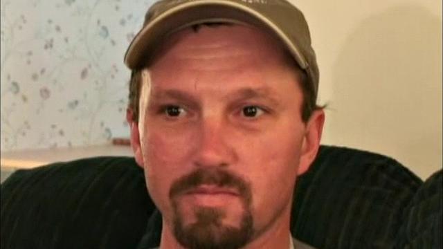 джим получает дрочку от зрелого мужика