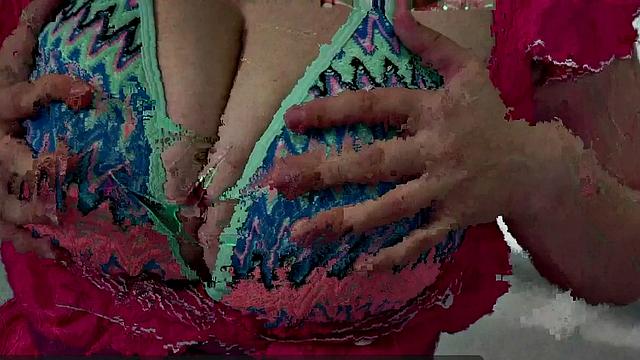 Alice Wayne Finds Joy In Big Toyland