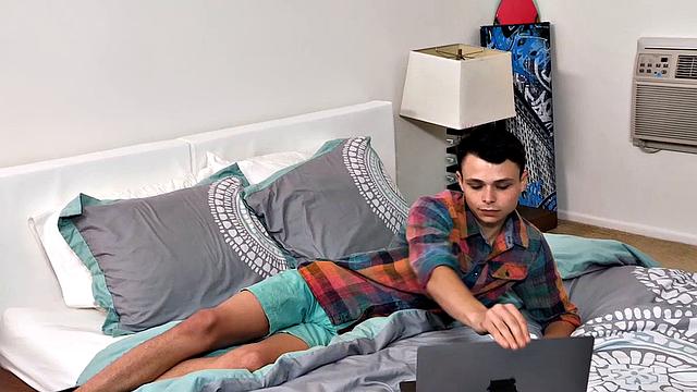 Daddy's Little Boy Chapter 10: How To Fuck