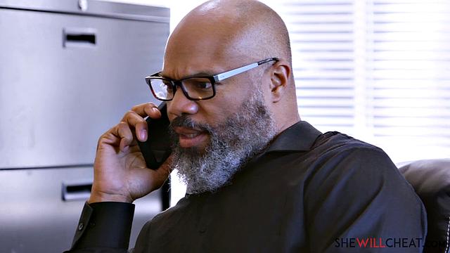 Slutty housewife Riley Star cheats on her cuckold husband