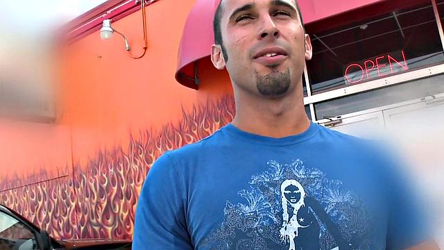 Fooled str8 gloryhole sucked and by gay dude