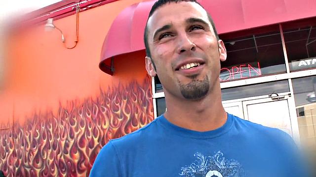 Fooled str8 gloryhole sucked and by gay dude