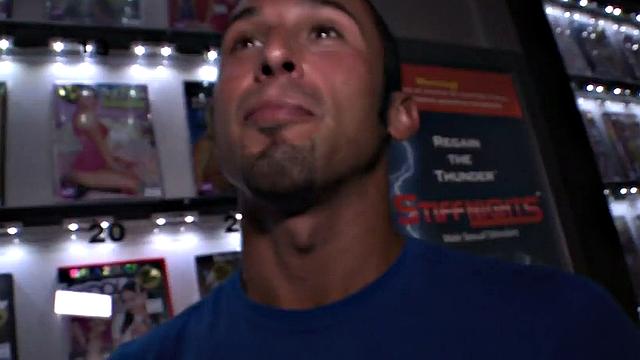 Fooled str8 gloryhole sucked and by gay dude