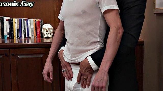 Powerful mason bareback fucks twink skinny ass in office