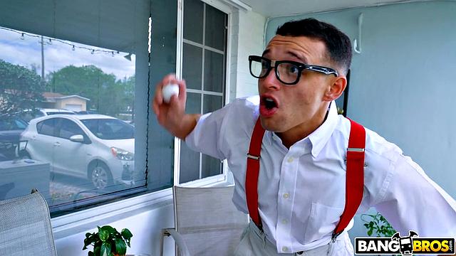 Студент пришёл к преподавательнице домой и отрабатывает оценку на секс с Alex Coal и Johnny Love.