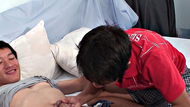 Asian loves fucking hard in asshole after blowjob