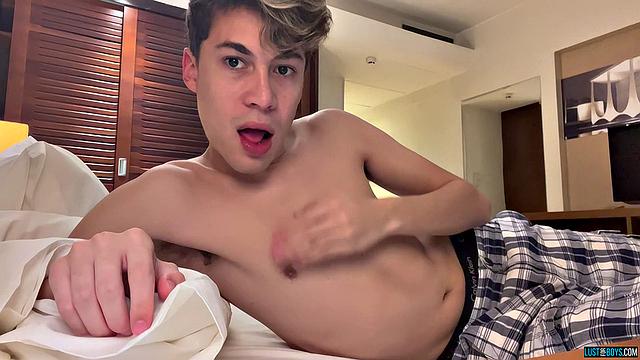 Dick Play With Sexy Danny - Danny Boanchi