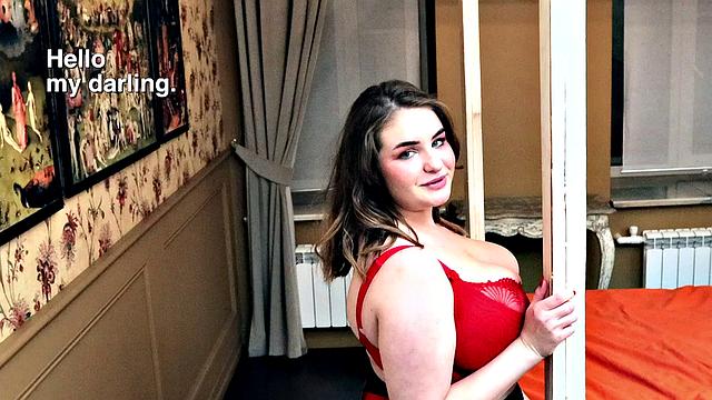 Molly Evans: Camera Loves Her