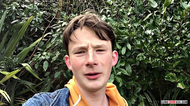 Brave Guy In the Forest - Andy's Adventure
