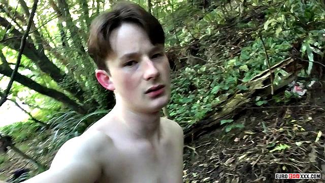 Brave Guy In the Forest - Andy's Adventure