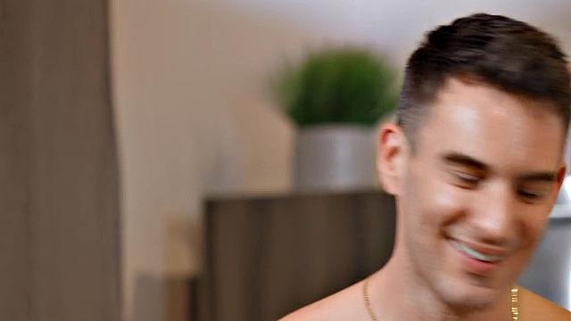 Barebacked jock swaps cum with BF after getting banged