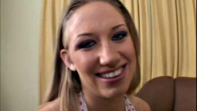 Miss Tina in threesome getting fucked