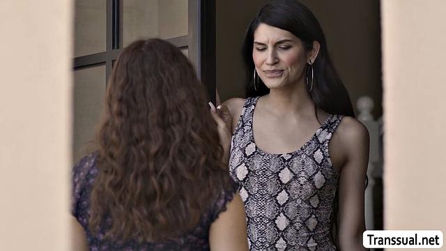 Giving my new neighbor a warm blowjob