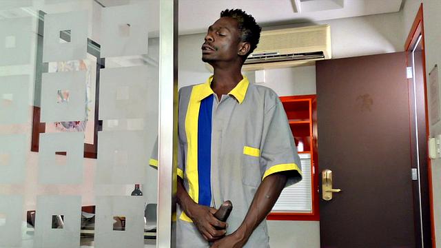 Handyman's BBC Makes Ts Isa Laurence Cum