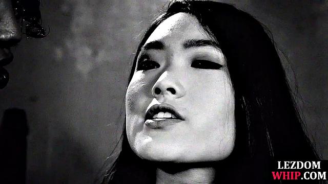 Ebony babe eaten out by horny bitch