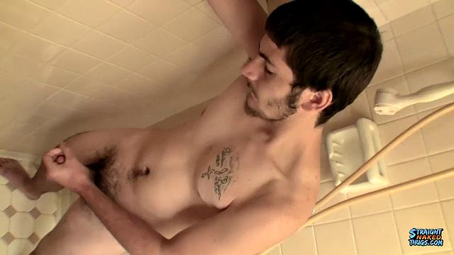 Daniel Delong Pissing & Cumming Action