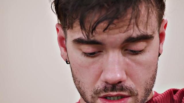 Big booty babe rammed on couch after deepthroat