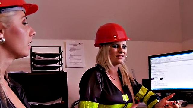 Sexy ladies strapon some loser