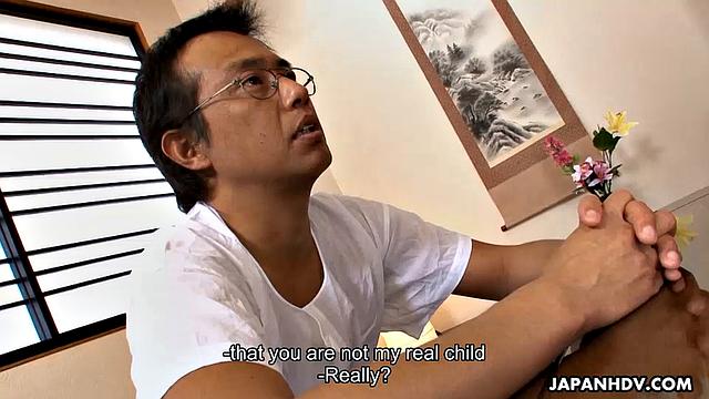 японка не может насытиться членом страстного отчима