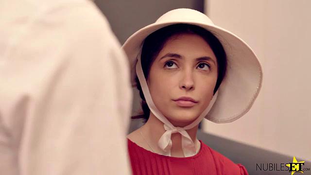 Handmaidens The Woman - S2:E5