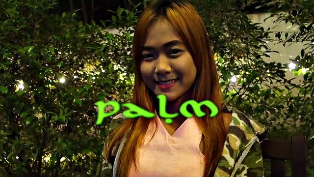 Bangkok Sweetie Offering Her Holes