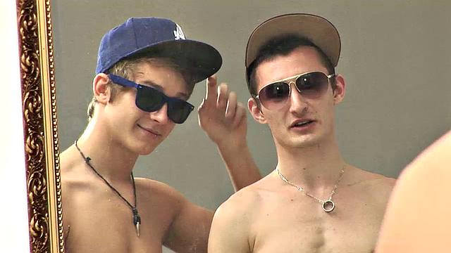 Марко Рид и Рики не могут остановиться, когда встречаются два больших члена