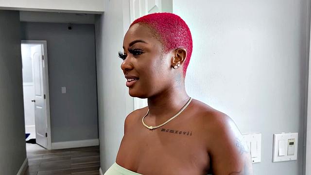 Cougar ebony MILF and stepsis got smashed in threesome