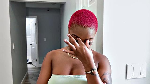 Cougar ebony MILF and stepsis got smashed in threesome