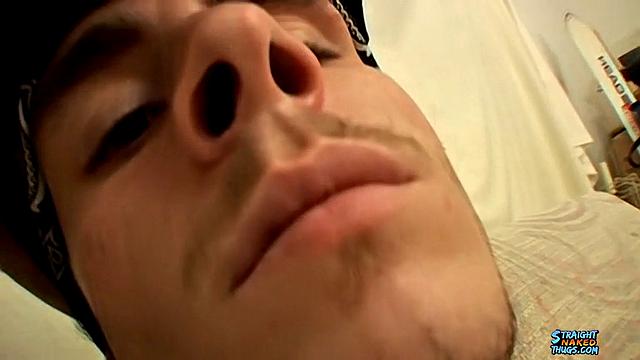 Огромный член Шанка высасывают - Шанк