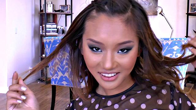 Alina Li Teen Gives Head