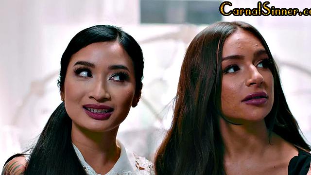 Sinner Asian seducing her BF with scissoring skills