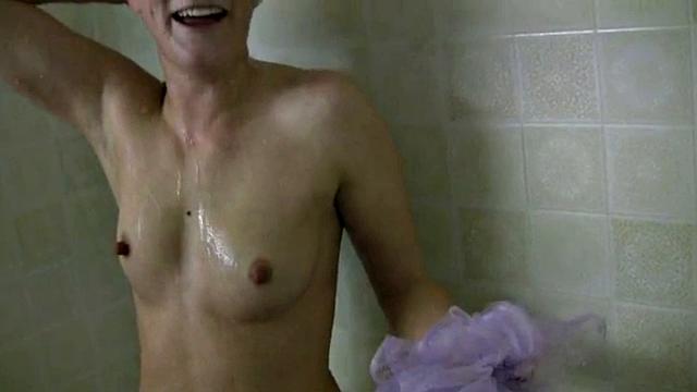 Jewel Blowjob and rubbing in Shower