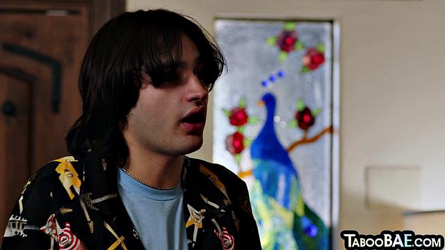 Classy cougar deepthroating studs dick