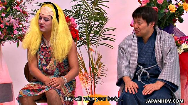 Nurse Rino Asuka gets pleased by patient