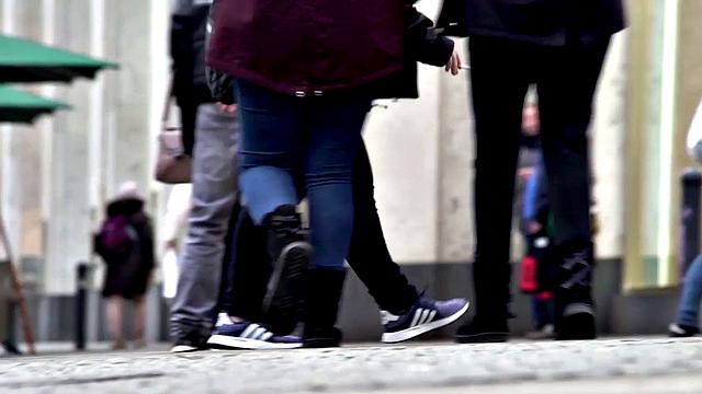 Tinder Date on Good Friday