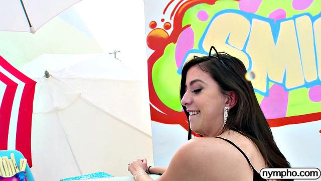 натали отрывается на откровенном кастинге