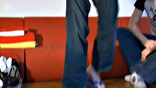 Brian's Kicks - Brian's Sneakers