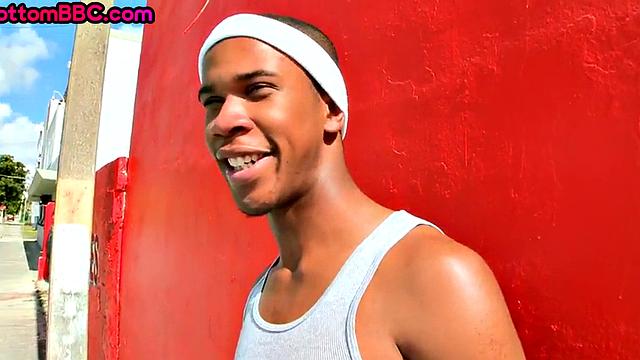 Nubian thug picked up and drilled outdoors by white top