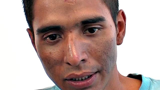 Алекс, Оскар и Серхио жарко трахаются втроём, не сдерживая страсть - латинская гей оргия без тормозов.