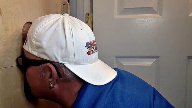 Gloryhole mature deepthroats before bareback sex