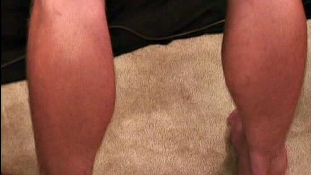 Джо всё схватил: трахает с девушкой, мужиками и даже парами за кэш. В кружок по интересам не записывает.