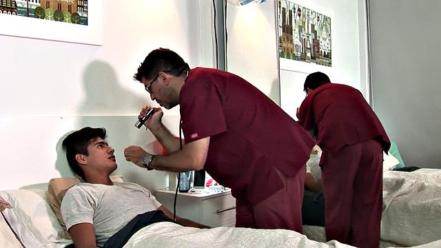 DILF doctor barebacked by latino jock after head